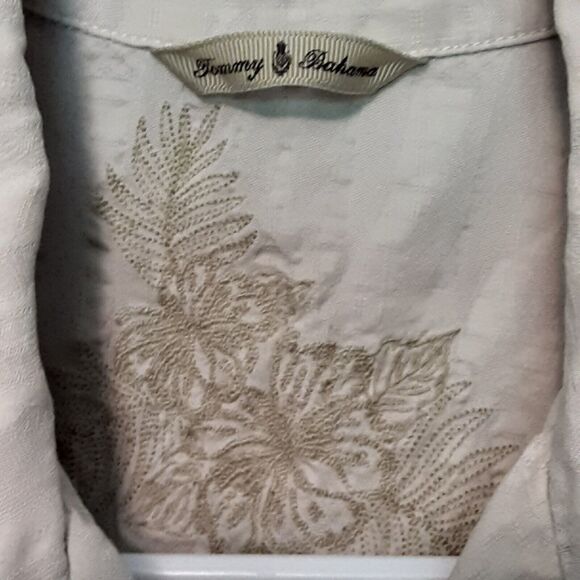 Tommy Bahama Mens M Bamboo Print 100% Silk Hawaiian Shirt Ultra Premium Rum - Picture 5 of 9